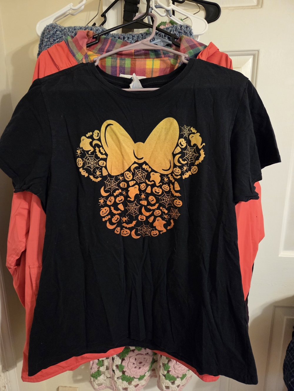 Disney Black Short-Sleeve Tee with Gold Halloween Bow Graphic